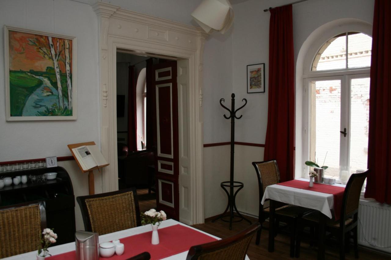 Pension-Ristorante Ventura Ehemals Reinhards Pension Hornburg  Екстериор снимка