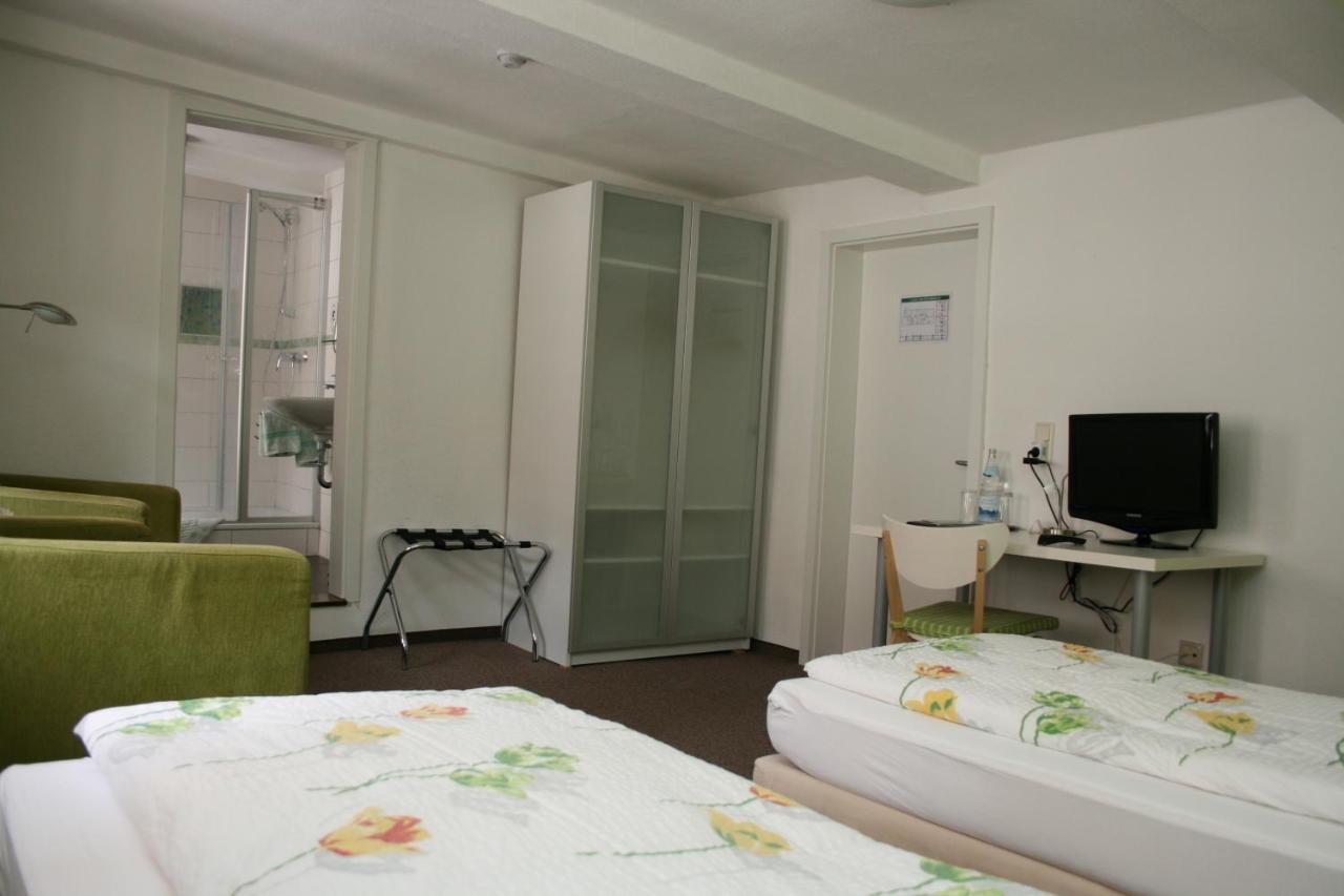Pension-Ristorante Ventura Ehemals Reinhards Pension Hornburg  Стая снимка