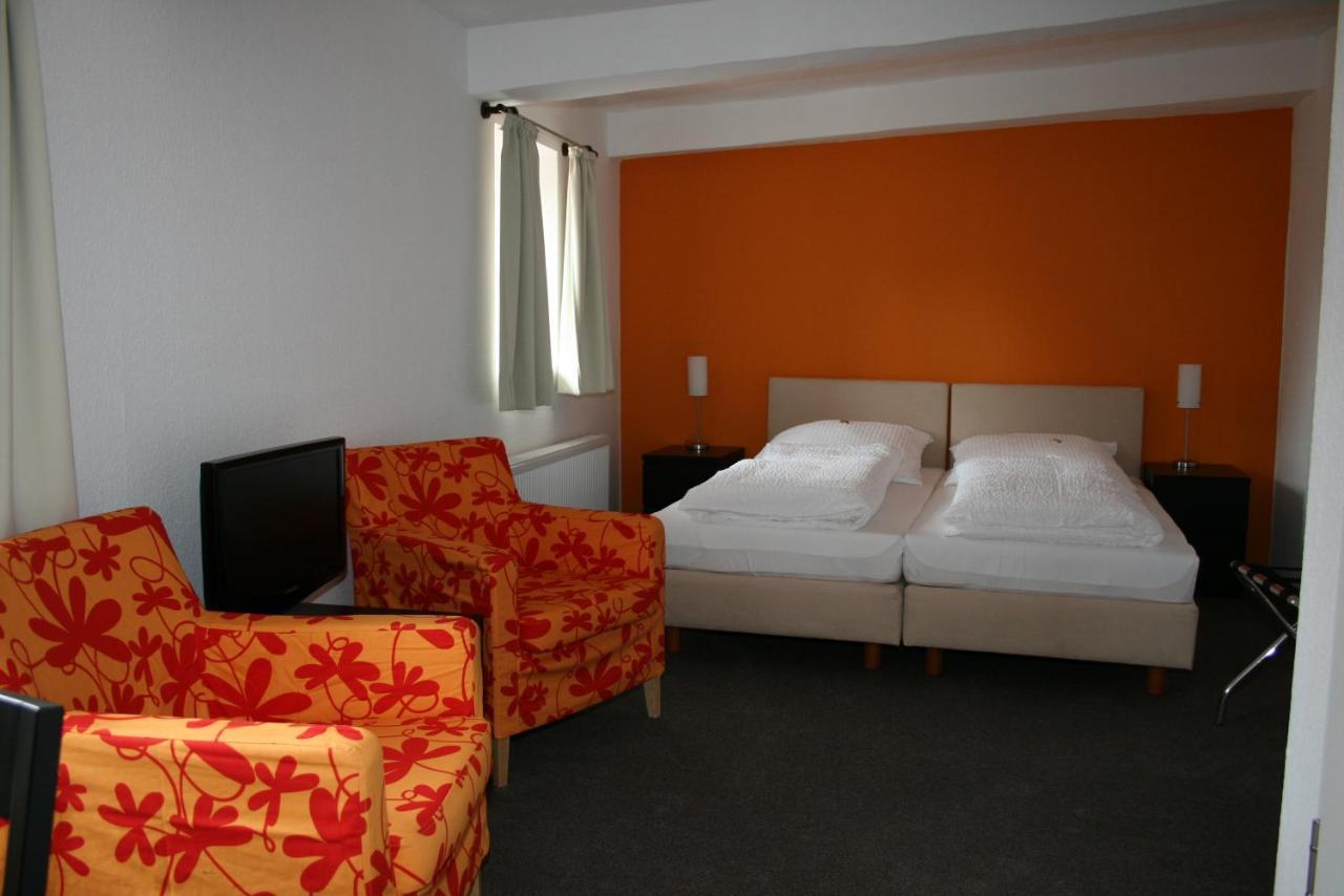 Pension-Ristorante Ventura Ehemals Reinhards Pension Hornburg  Екстериор снимка